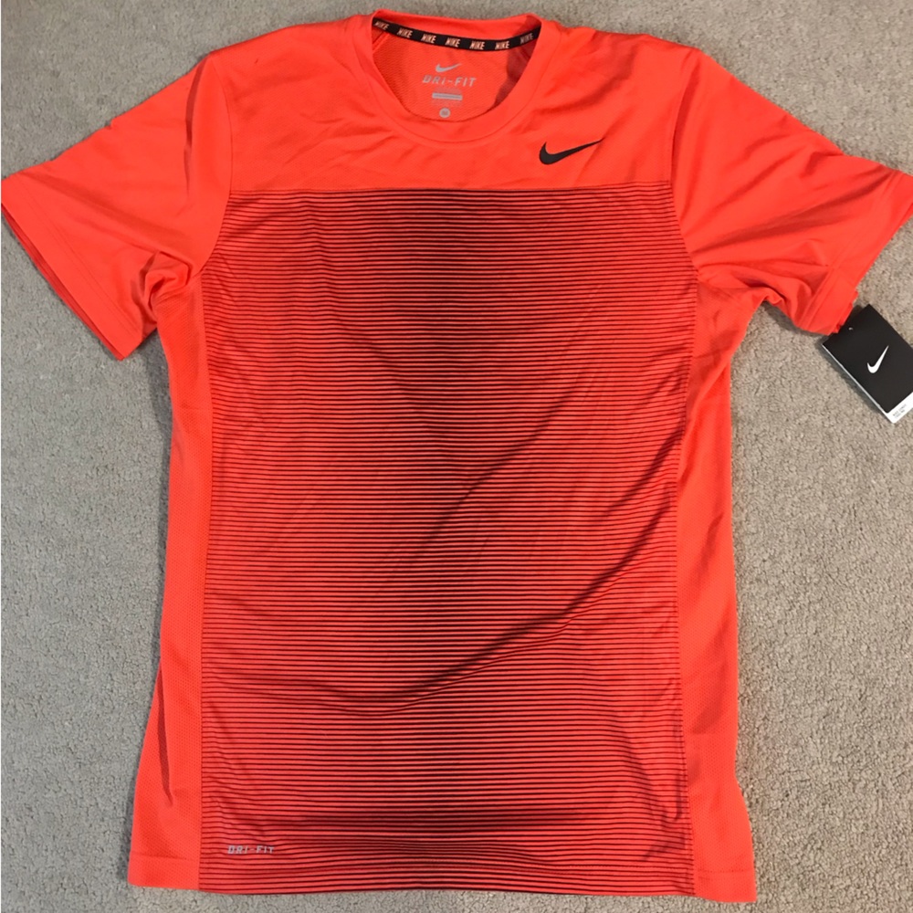Nike Dri-Fit - Short Sleeve Exercise Shirt